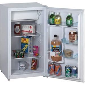 Avanti  Refrigerator w/Can Disp,3.3Cu Ft,18-1/2"x17-1/2"x33-1/2",WE